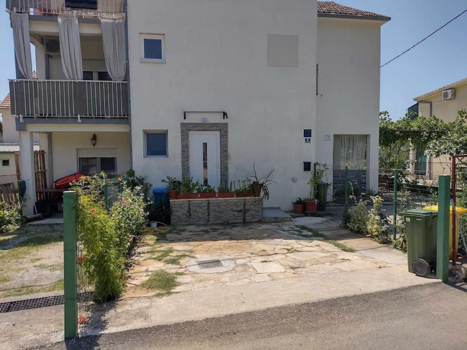 Beautiful Apartment With 2 Terraces And A Parking Space Kastela Exterior photo