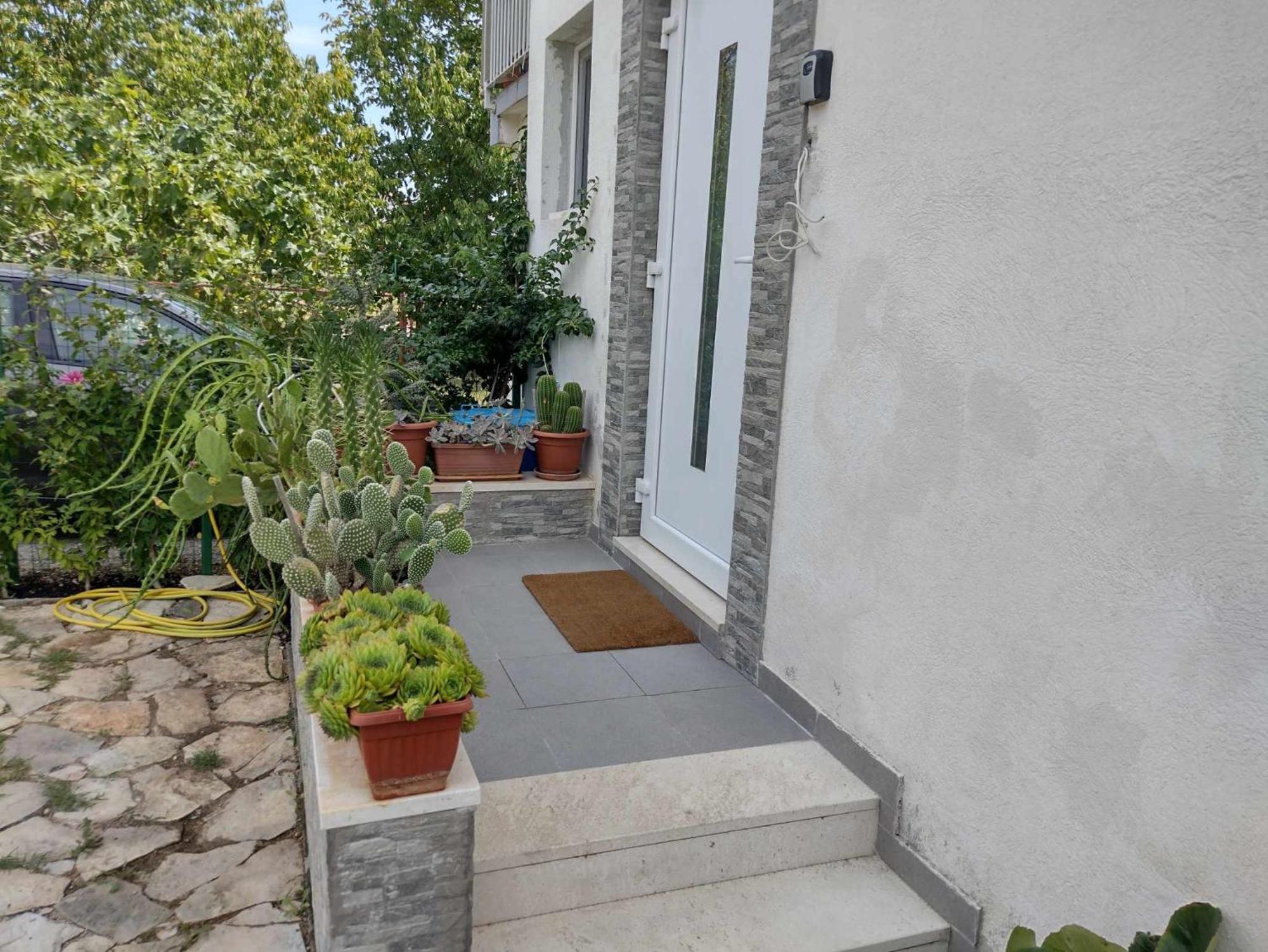 Beautiful Apartment With 2 Terraces And A Parking Space Kastela Exterior photo