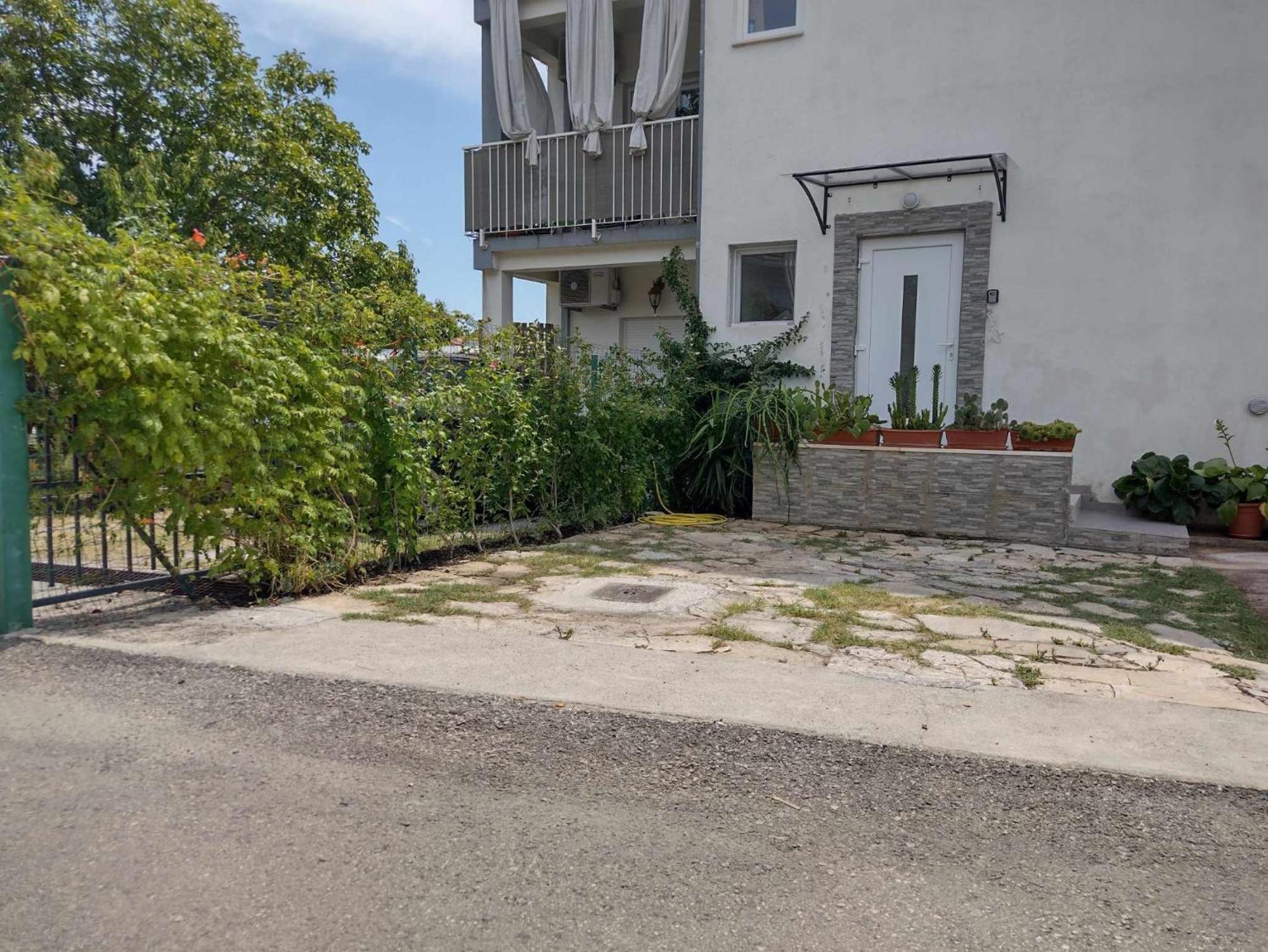 Beautiful Apartment With 2 Terraces And A Parking Space Kastela Exterior photo